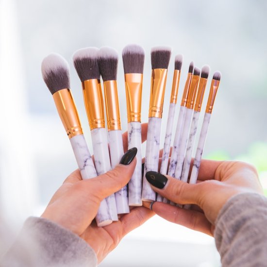 Make-up brushes in marble (10 pcs) - Sulje napsauttamalla kuva